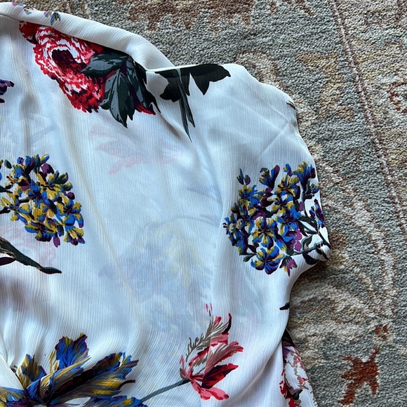 Umgee flowing top. - Picture 4 of 6
